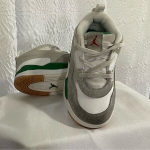Jordan Kids' Sneakers in White and Green